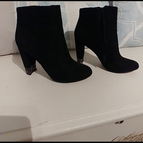 XOXO Shoes - Like new XOXO glitter heeled boots